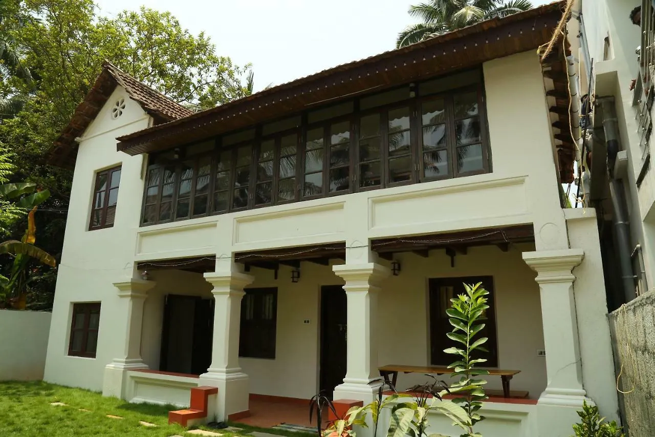 منزل للإقامة Kochi Verdant Heritage Bungalow الهند